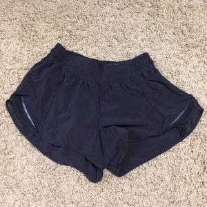 New Lululemon hotty hot shorts